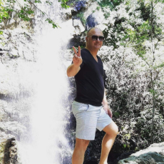 Віктор 45 фото 1