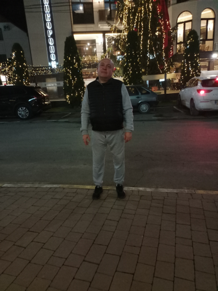 Микола 52 фото 1