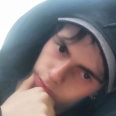 Владислав 19 фото 1