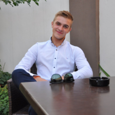 Артем 31 фото 1