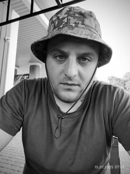 Олександр 26 фото 1