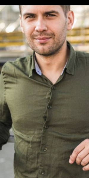 Артьом 28 фото 1