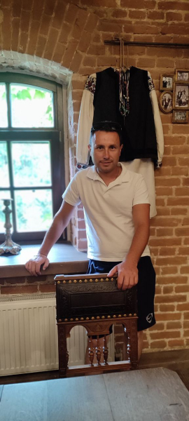 Віктор 37 фото 1