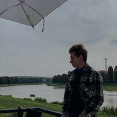 Олег 21 фото 1